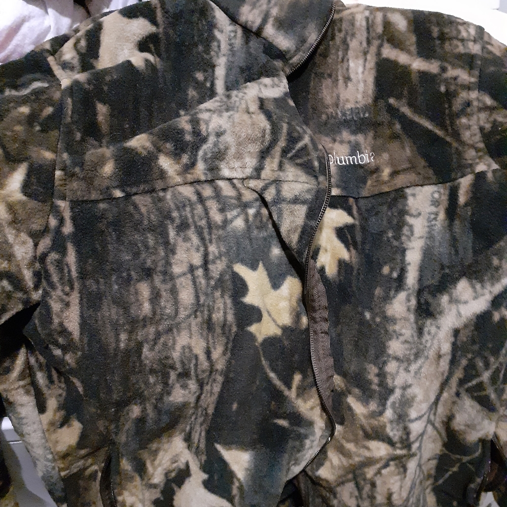 Fleece - Picture 2 of 2